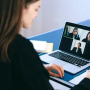 Kako koristiti Skype na laptopu?