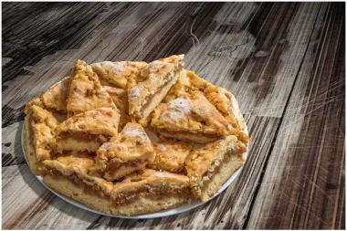 Pita od jabuka