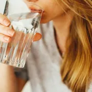 Stalno si žedna? Stručnjaci kažu da za to postoji čak devet objašnjenja
