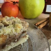 Mirisna ukusna poslastica: Crumble pita s jabukama i cimetom