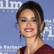 Uvrsti ovih 5 koraka u svoju rutinu i izgledaj kao Penelope Cruz