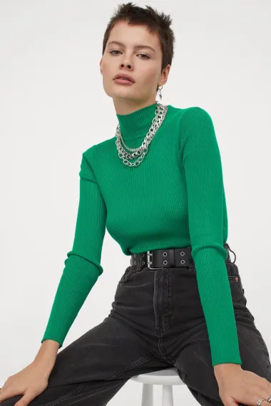 Komadi u jarkim bojama koji će začiniti svaki outfit