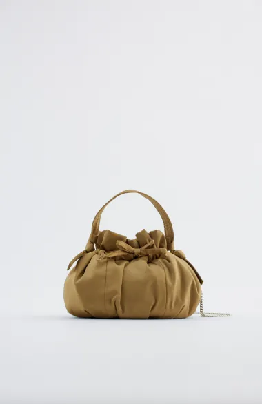 Zara ima vodič za kupovinu božićnih poklona, a ovo želimo i mi