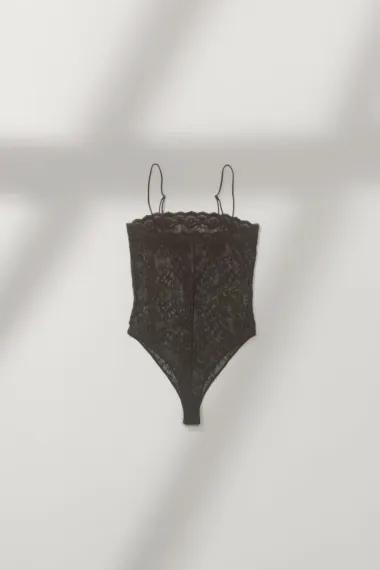 Zara ima vodič za kupovinu božićnih poklona, a ovo želimo i mi