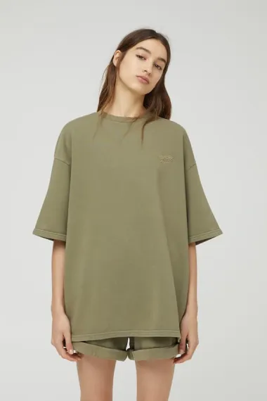 Pull and Bear ima novu unisex kolekciju prekrasnih zemljanih tonova
