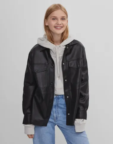Shacket je jedini model jakne koji ti treba ovog proljeća