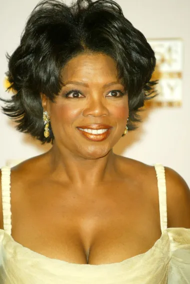 Oprah Winfrey:  Žena čiji je život promijenio Ameriku