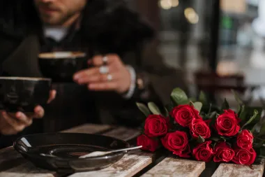 Ne znaš što mu darovati za Valentinovo? Neka ti u odabiru pomogne njegov horoskopski znak
