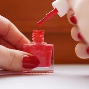 Crveni lakovi za nokte kao stvoreni za Valentinovo