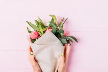Proljetne manikure inspirirane bojama tulipana