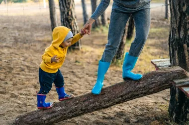 Ne hvalite djecu i ne zabavljajte ih, savjetuje autorica zanimljive knjige o odgoju