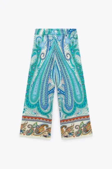 Hlače s uzorkom su najposebniji proljetni trend, a Zara ima odlične modele