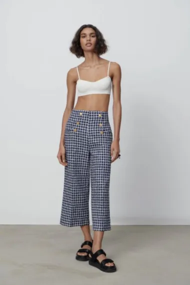 Hlače s uzorkom su najposebniji proljetni trend, a Zara ima odlične modele
