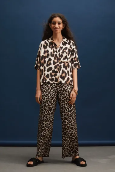 Leopard uzorak vraća se na velika vrata, a H&M ima odlične komade