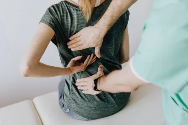 Rak jajnika: 8 ranih znakova bolesti koju je ključno otkriti što prije