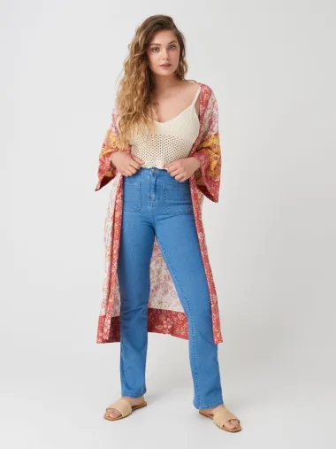 I ovog ljeta nosimo kimono – komad koji će svaku kombinaciju učiniti posebnom