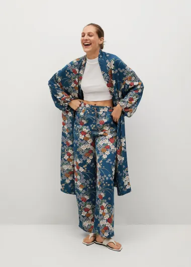 I ovog ljeta nosimo kimono – komad koji će svaku kombinaciju učiniti posebnom