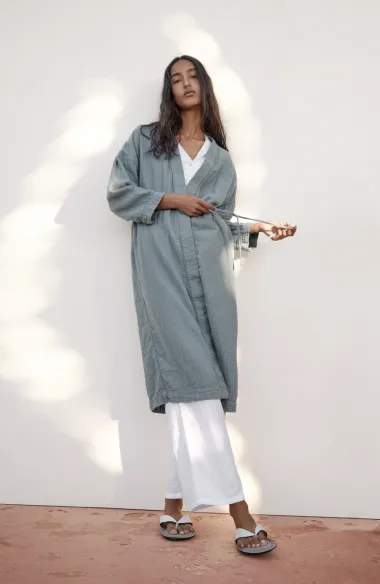 I ovog ljeta nosimo kimono – komad koji će svaku kombinaciju učiniti posebnom