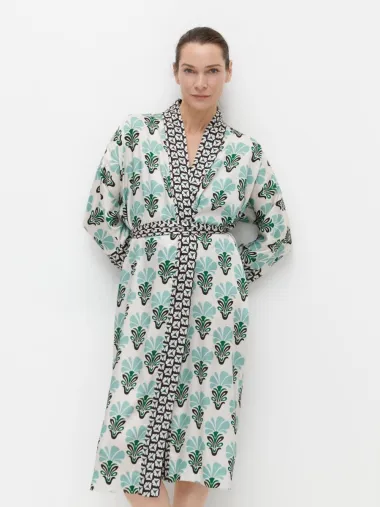 I ovog ljeta nosimo kimono – komad koji će svaku kombinaciju učiniti posebnom