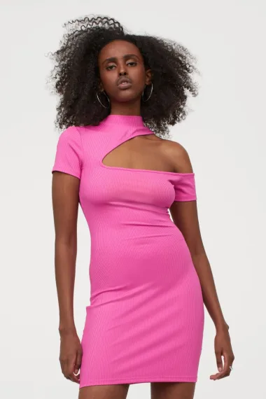 Nose se haljine u jarkim bojama, a ima H&M ima divne modele