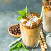 Lotus Biscoff Latte - ljetna ledena kava koju moraš probati