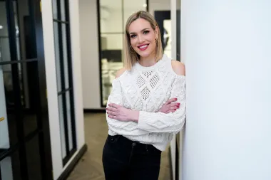 Specijalisti iz TIM DENT Miličić zaslužni su za osmijeh Ane Radišić koji je njezin zaštitni znak