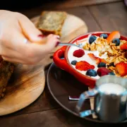 Ova vrsta hrane može ti sabotirati dijetu, čak i dodati kilograme