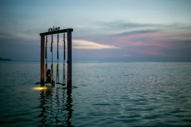Znaš li na kojoj se jadranskoj plaži nalazi morska ljuljačka kao stvorena za fotkanje?