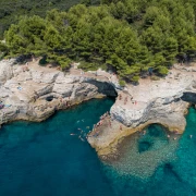 Galebove stijene - posebna plaža koja nikako ne smije propustiti u Istri