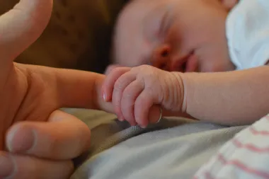 Znanost tvrdi: Zašto neke žene rađaju samo žensku, a neke samo mušku djecu