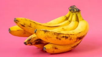 7 načina na koje možeš spasiti prezrelo voće (osim da ga ubaciš u kolač)