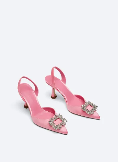 Ove cipele neodoljivo podsjećaju na kultne Manolo Blahnik sandale