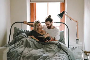 Parovi koji žive zajedno prije braka imaju bolji odnos?