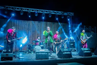 Savršen spoj publike i benda: Let 3 omađijao šibensku tvrđavu