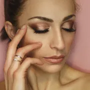90-e se vraćaju i u make up svijet, a evo koji ćeš još trendovi vladati