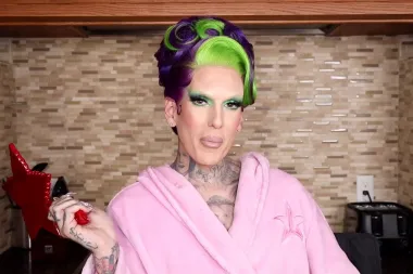 Još jedan Zigmanov uspjeh. Ovaj put odjenuo je Jeffreeja Stara