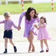 Dječja kraljevska moda: Evo zašto kćerkica vojvotkinje Kate i princa Williama ne nosi hlače