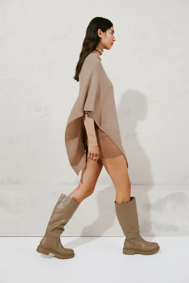 Pončo kao alternativa kaputu: najljepši high street modeli