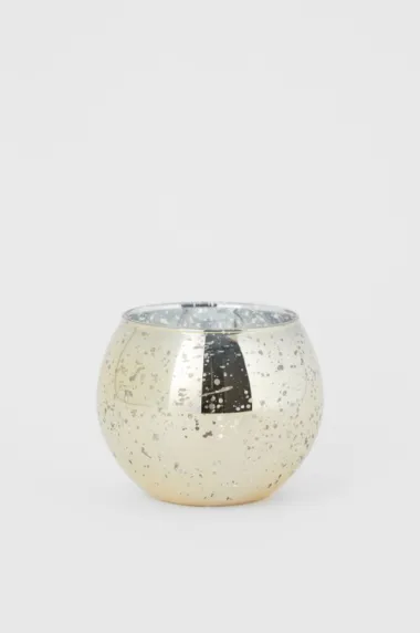 I H&M Home je predstavio blagdansku kolekciju koja nas je osvojila na prvu