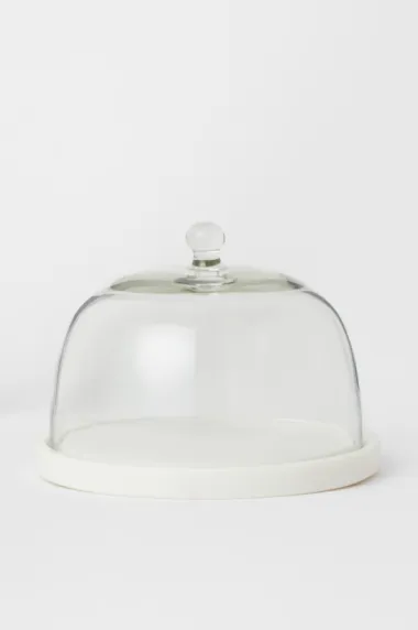 I H&M Home je predstavio blagdansku kolekciju koja nas je osvojila na prvu
