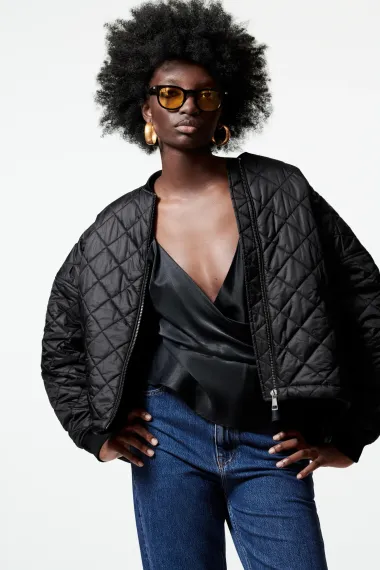 Zara ima sniženje do 50 posto, a ovo su komadi koje se isplati uloviti