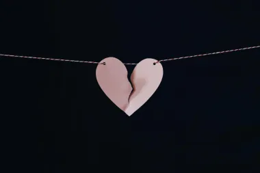 Nije važna samo ljubav: 5 jasnih znakova da te partner ne poštuje