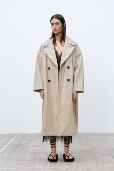 Zara ima savršene kapute za zimu. Pogledaj naše favorite