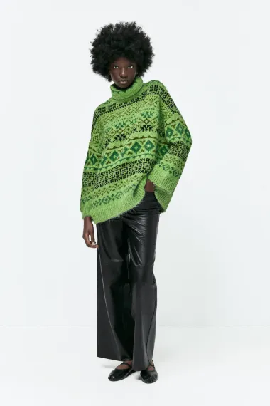 Stylish zimski komad koji grije. Dolčevite su uvijek dobra ideja