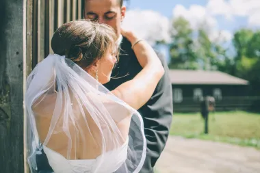 Odvest će te na vjenčanje - ili ne? Znakovi koji otkrivaju je li ON materijal za brak