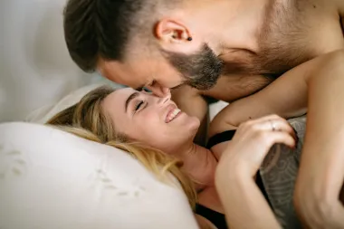 10 najboljih poza koje bi svaki par trebao isprobati