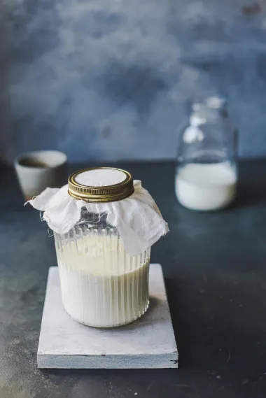 'Prirodni antibiotik': Što će se dogoditi ako piješ kefir svaki dan?