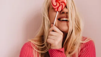 Ovog proljeća nosimo pink nijanse. Stradivarius ima cool komade