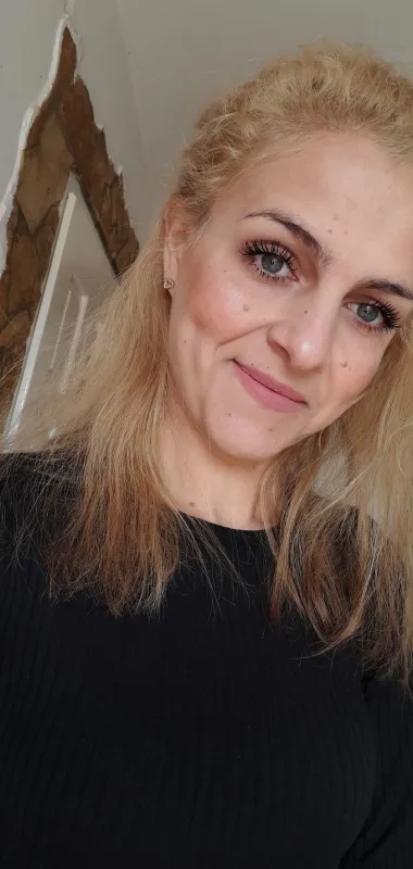 Ove mlade žene se školuju, rade i uspješno ruše predrasude o Romima