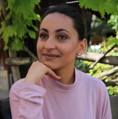 Ove mlade žene se školuju, rade i uspješno ruše predrasude o Romima